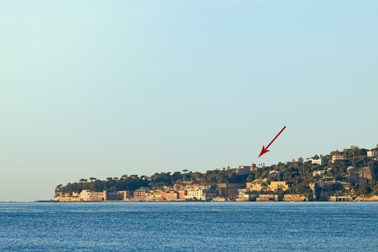Torre Dell'Incantesimo Napels Buitenkant foto